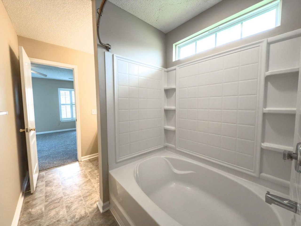 200 Savannah River Drive Photo 11