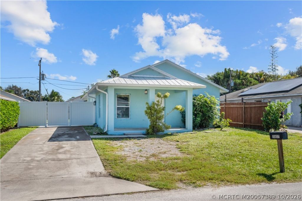 5807 SE Mitzi Lane , Stuart, FL 34997 Photo