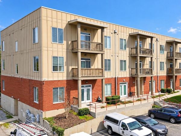 817 Flynn Street , Unit 106, Chattanooga, TN 37403