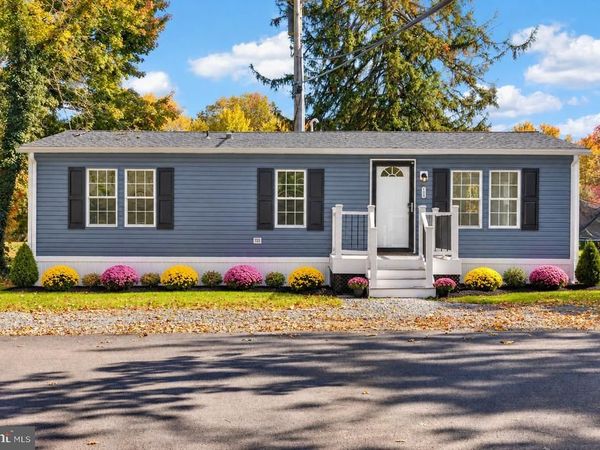 165 W RIDGE PIKE, Unit 109, ROYERSFORD, PA 19468