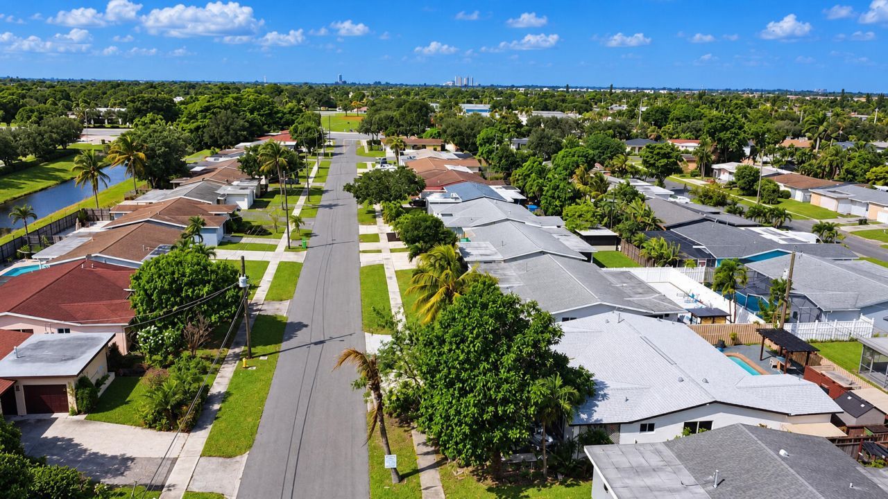 8601 NW 20th Court, Sunrise, FL 33322 Photo