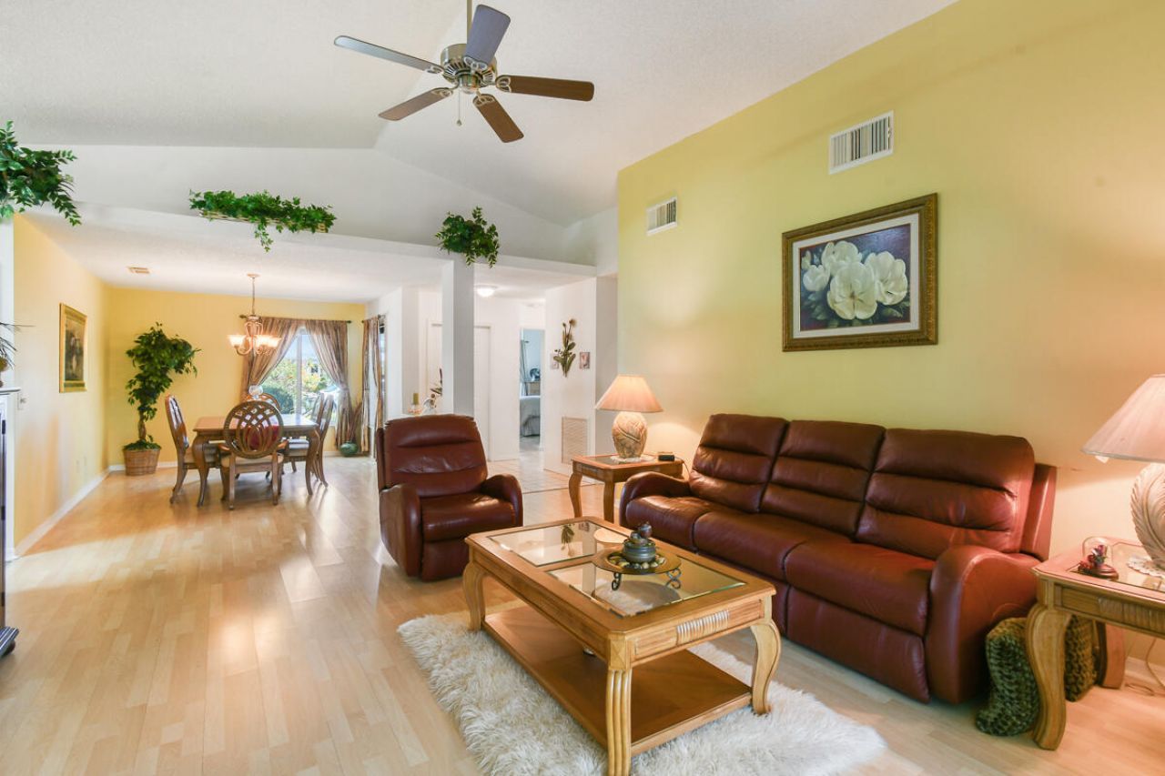 551 Paurotis Lane, Fort Pierce, FL 34982 Photo