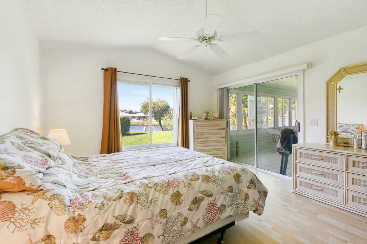551 Paurotis Lane, Fort Pierce, FL 34982 Photo