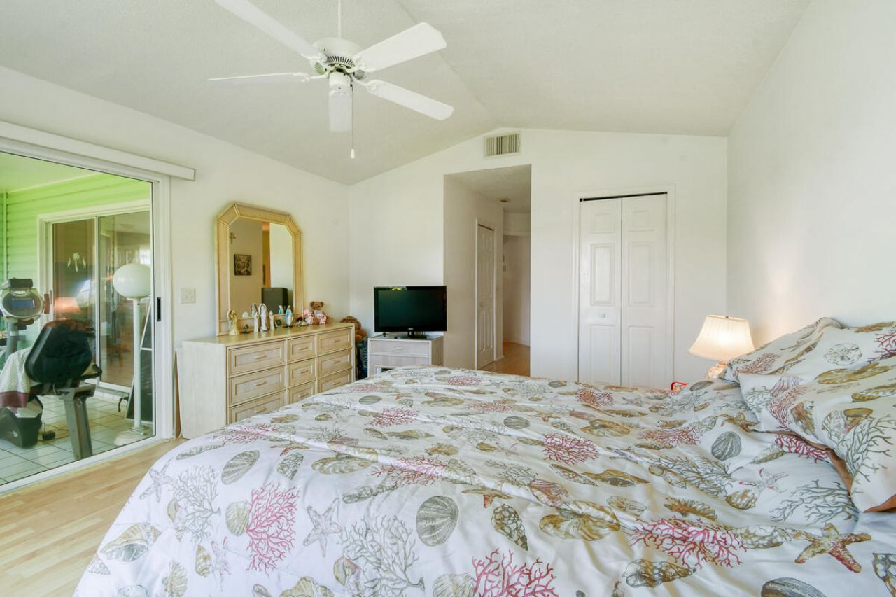 551 Paurotis Lane, Fort Pierce, FL 34982 Photo
