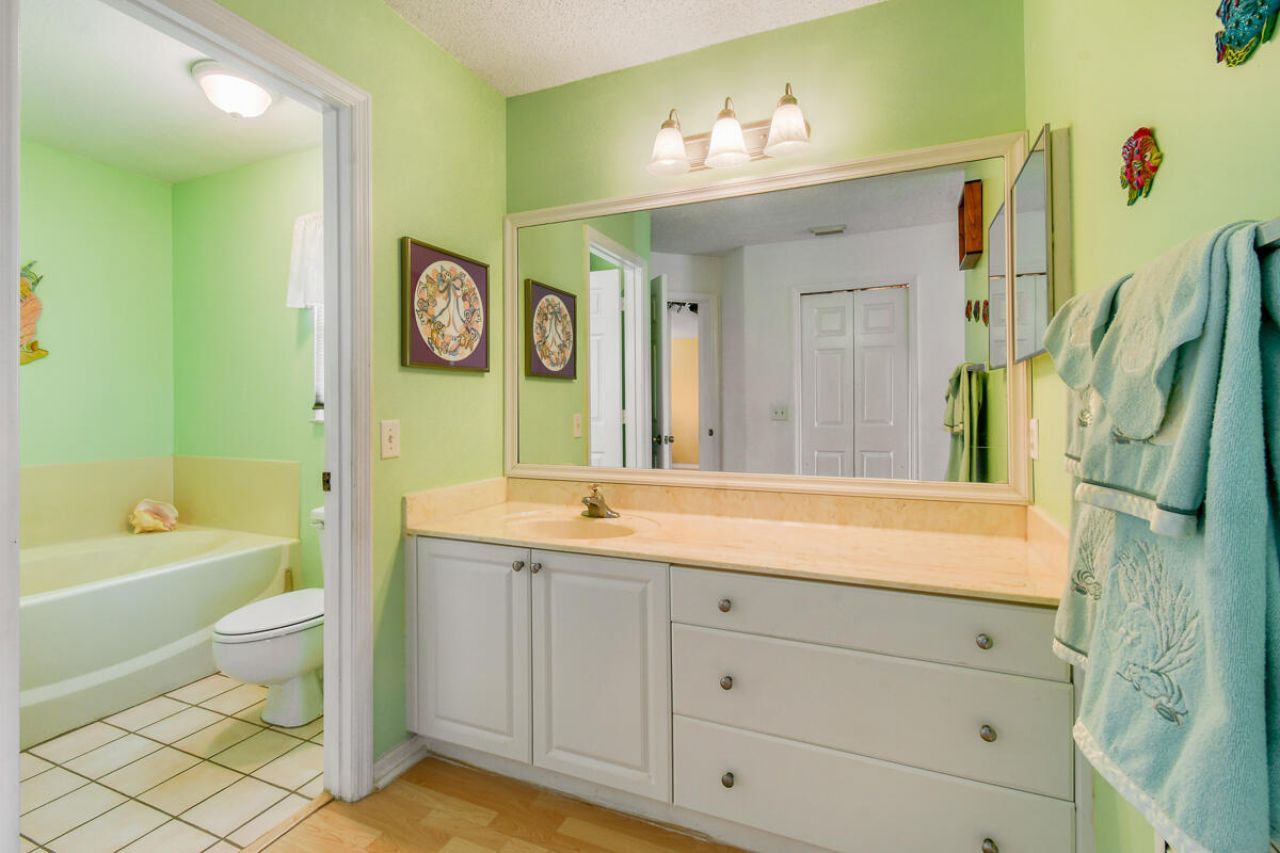 551 Paurotis Lane, Fort Pierce, FL 34982 Photo