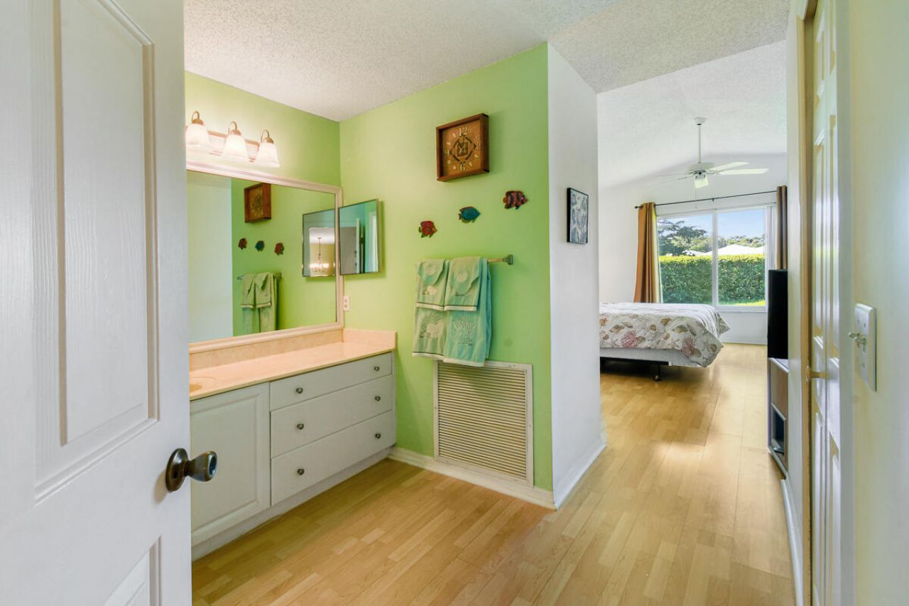 551 Paurotis Lane, Fort Pierce, FL 34982 Photo