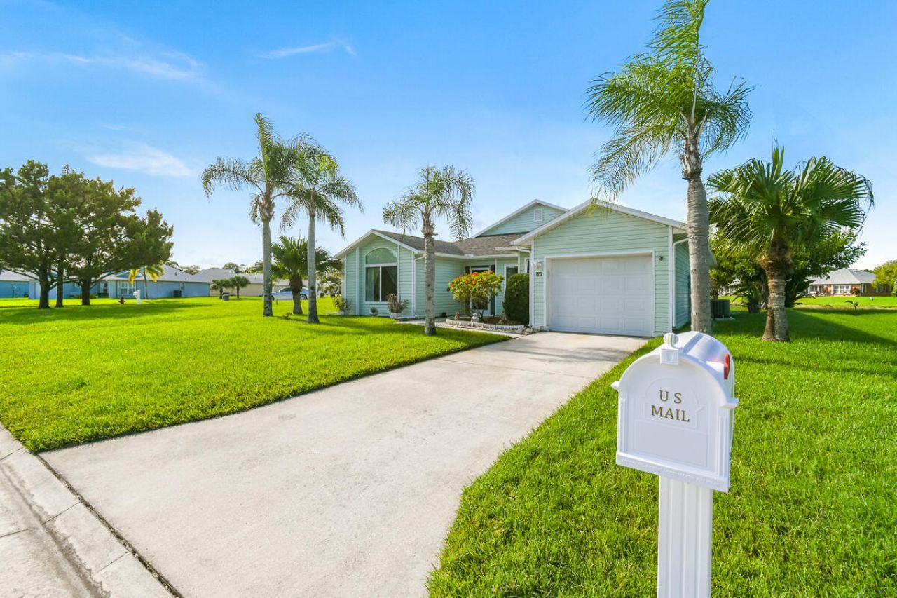 551 Paurotis Lane, Fort Pierce, FL 34982 Photo