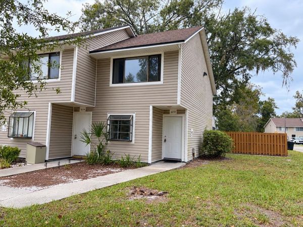 6110 SW 8TH LANE , GAINESVILLE, FL 32607