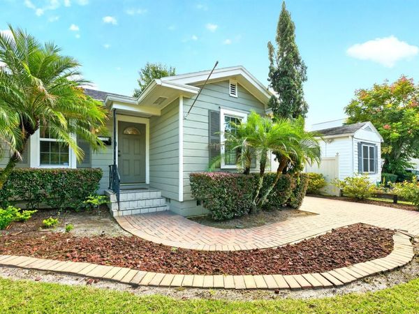 27 N HAMPTON AVENUE , ORLANDO, FL 32803