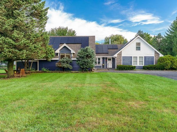 7248 BURR OAK Road, ROSCOE, IL 61073
