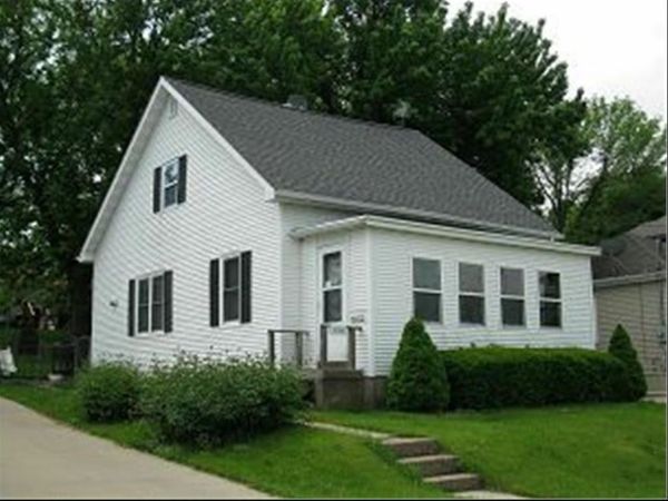 2666 Beverly Avenue, Dubuque, IA 52001
