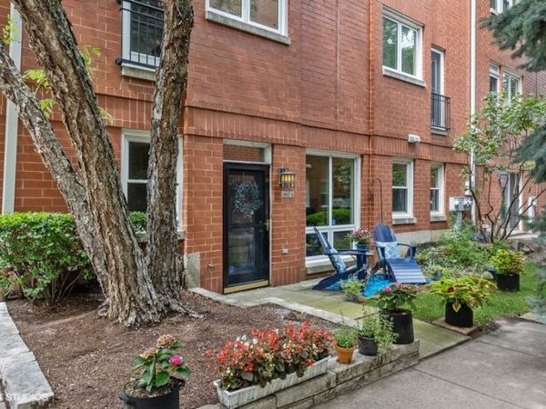 2803 N Wolcott Avenue , Unit H, Chicago, IL 60657