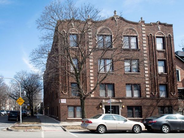 3325 N Lakewood Avenue , Unit GDN, Chicago, IL 60657