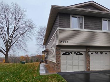 14000 44th Place N, Unit 2, Plymouth, MN 55446