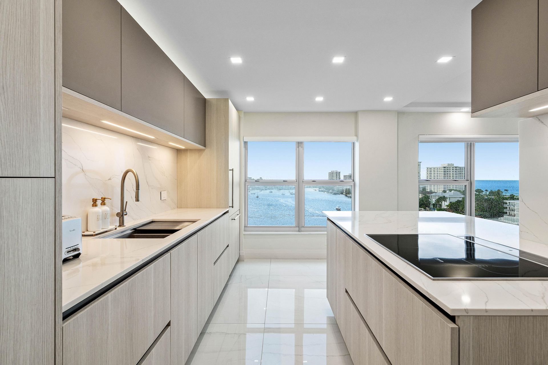 875 E Camino Real, Unit 11A, Boca Raton, FL 33432 Photo