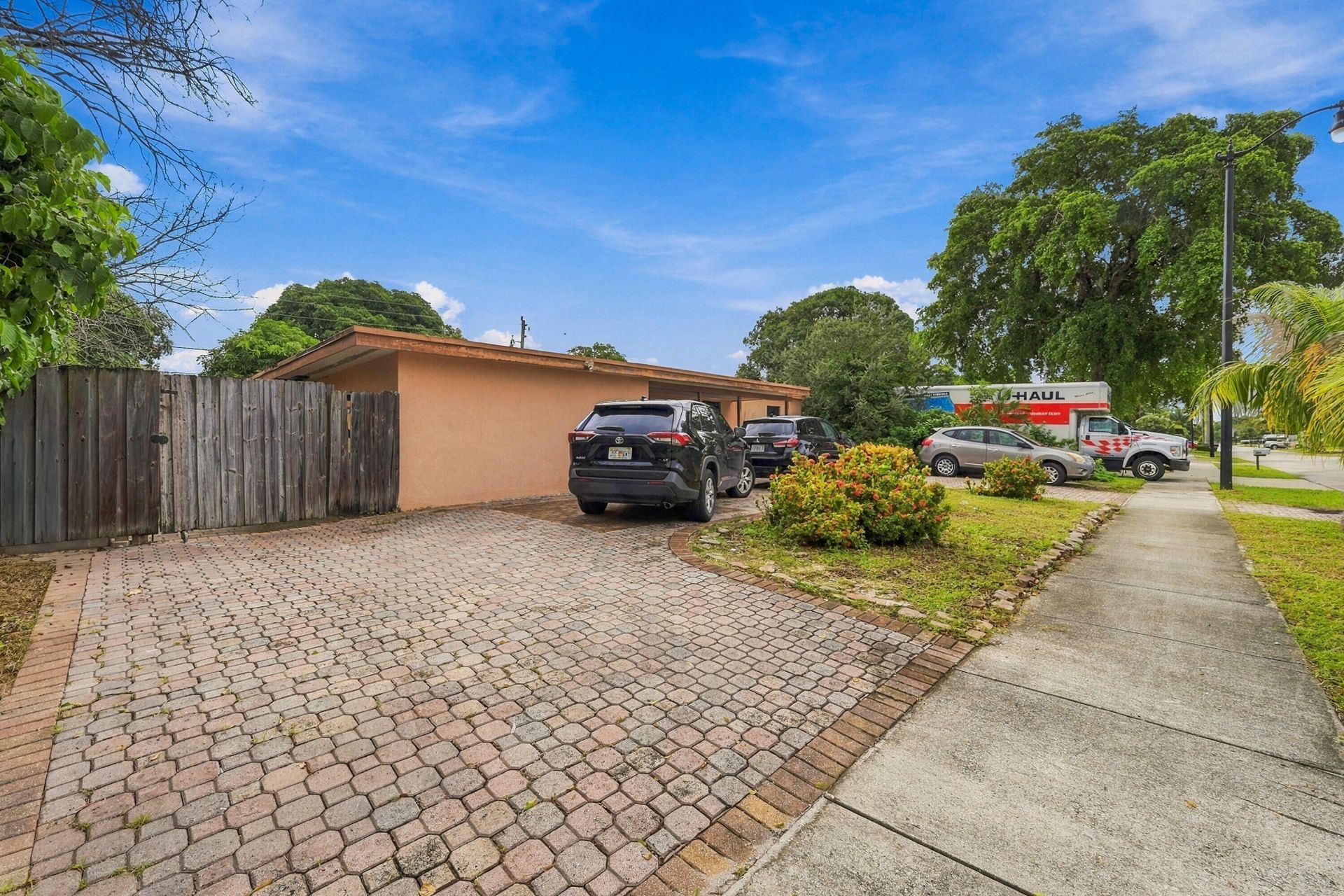 4972 NE 14th Avenue, Pompano Beach, FL 33064 Photo