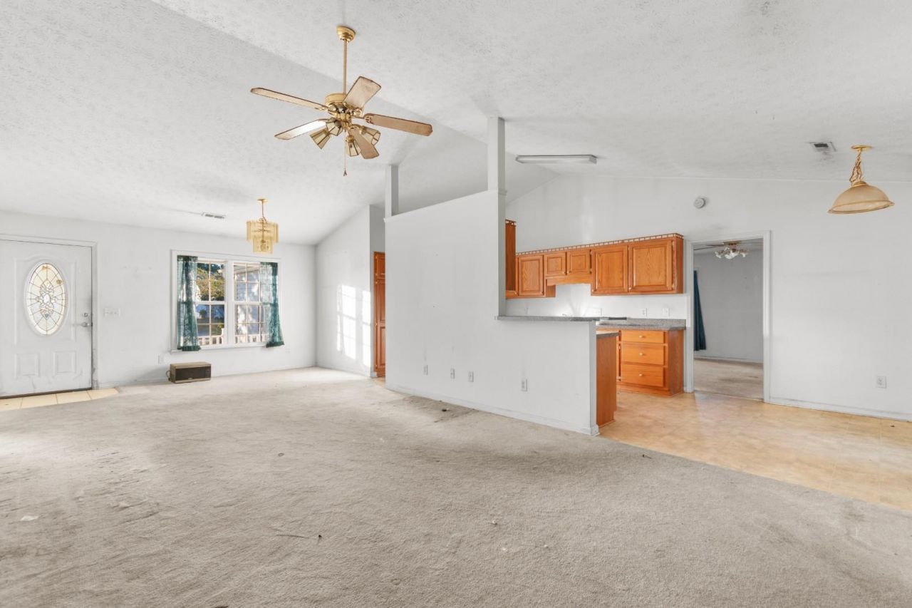 2073 Hawksmoor Dr.  Photo 15