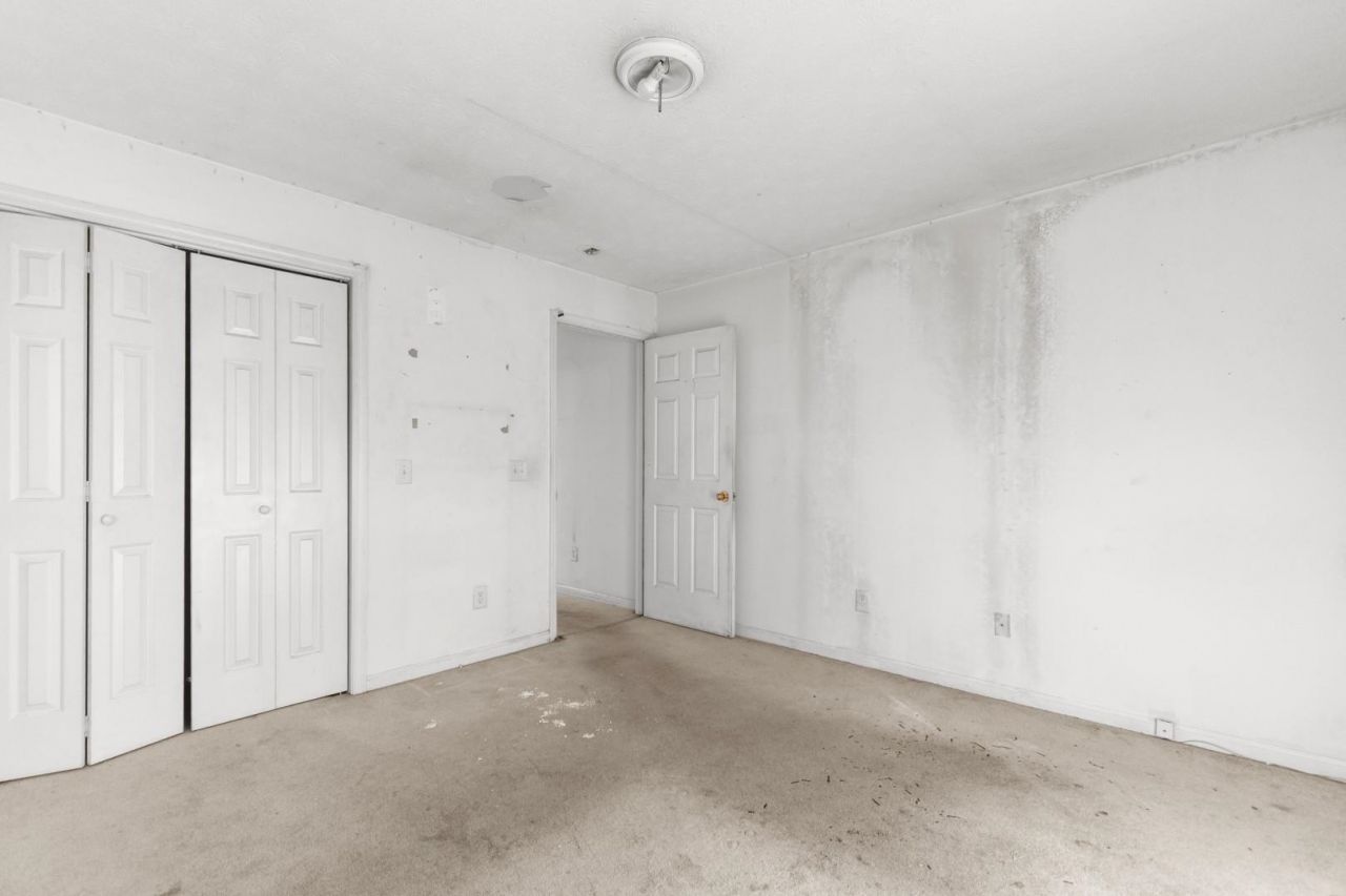 2073 Hawksmoor Dr.  Photo 28