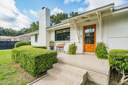 413 Martello Drive photo 4