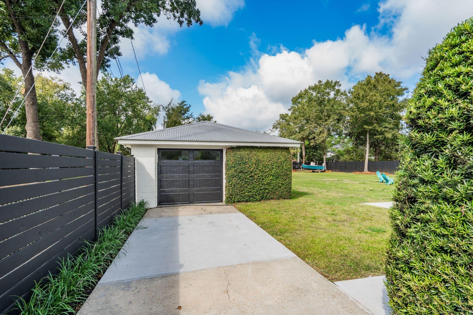 413 Martello Drive Photo 31