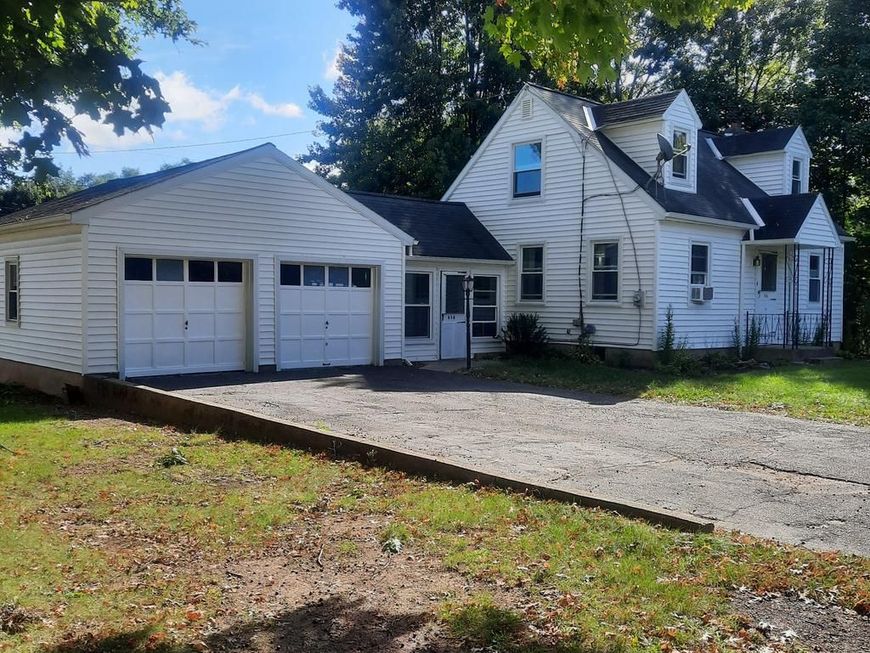 416 Poplar Road , Riegelsville, PA 18077 Main Photo