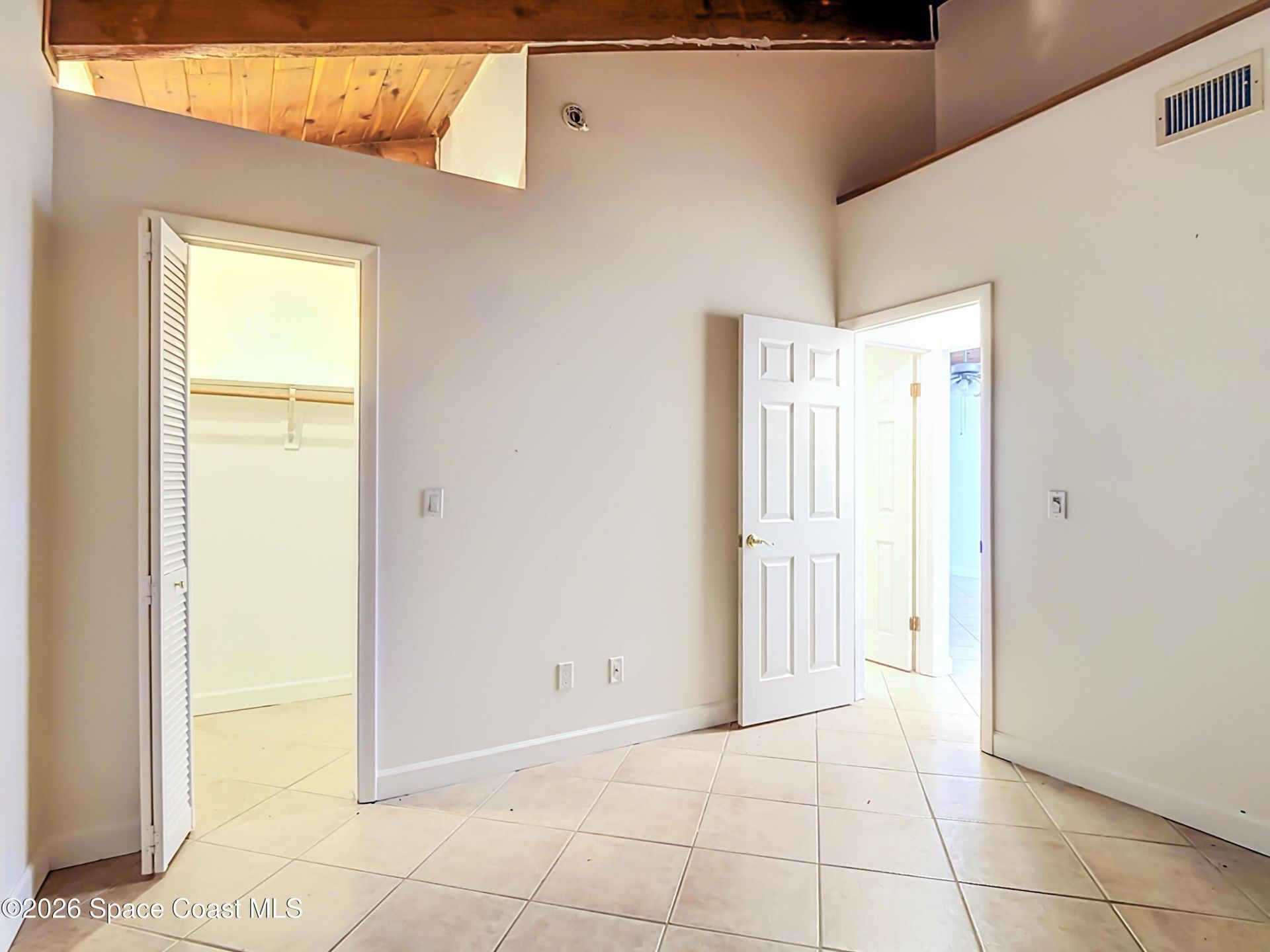 109 Coral Way E , Unit D, Indialantic, FL 32903 Photo