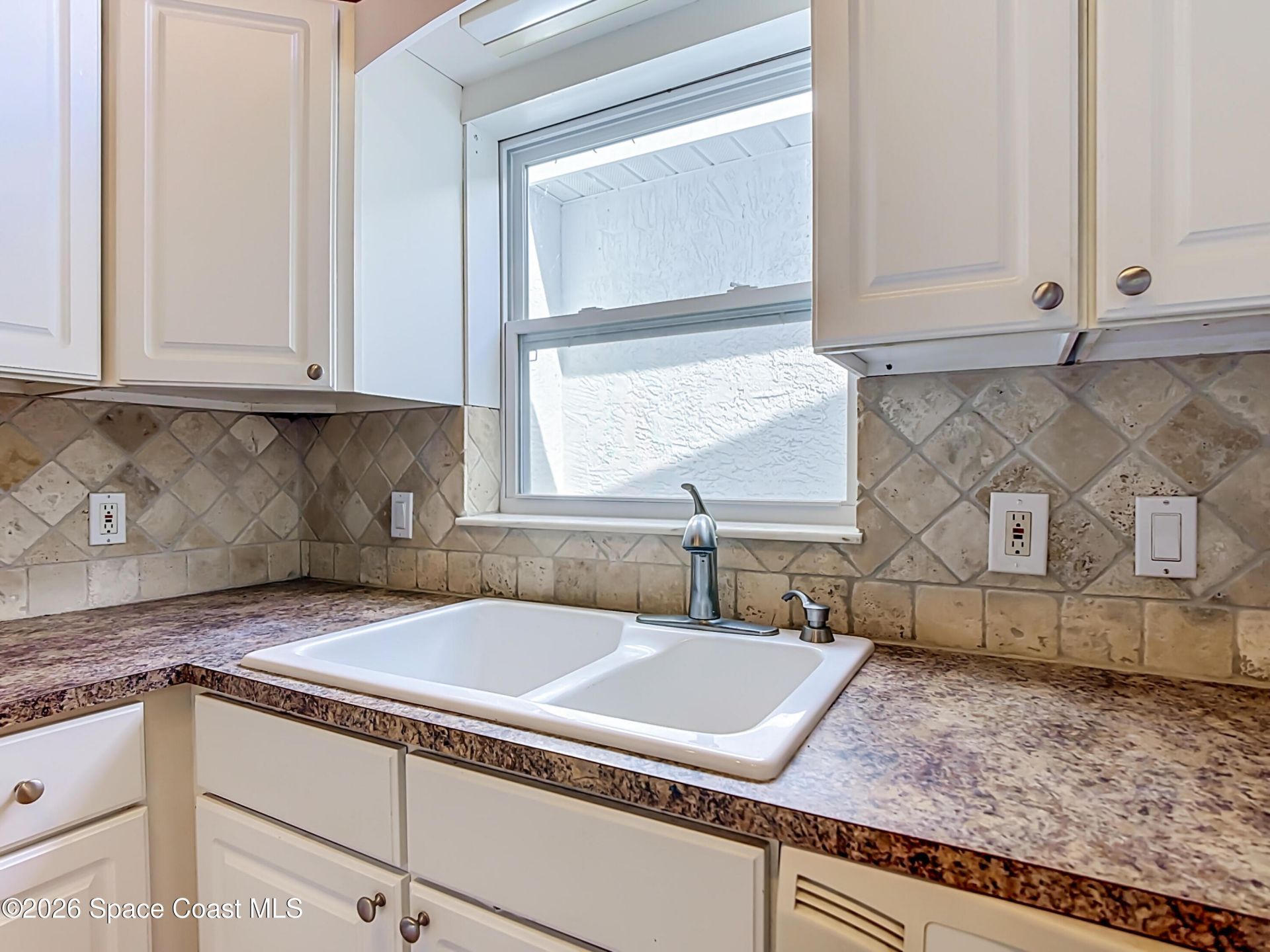 109 Coral Way E , Unit D, Indialantic, FL 32903 Photo