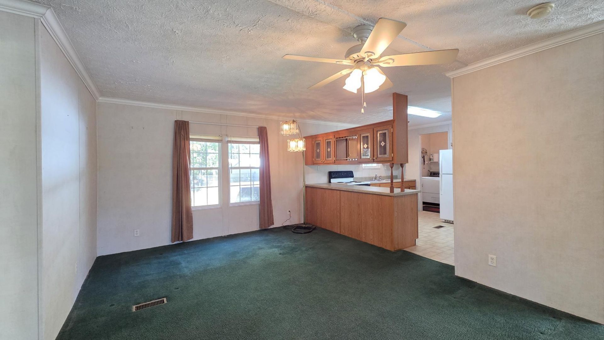 1552 Winding Pond Road Photo 13