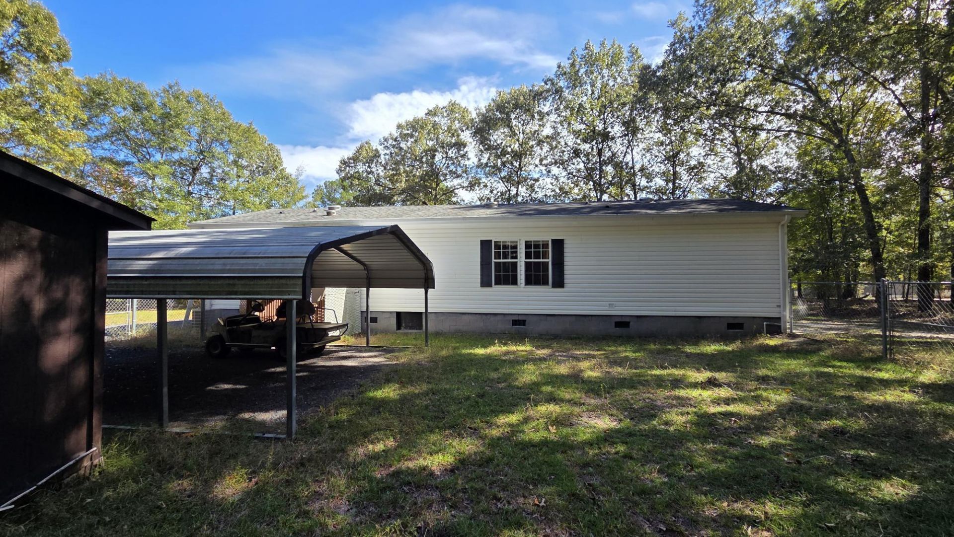 1552 Winding Pond Road Photo 8