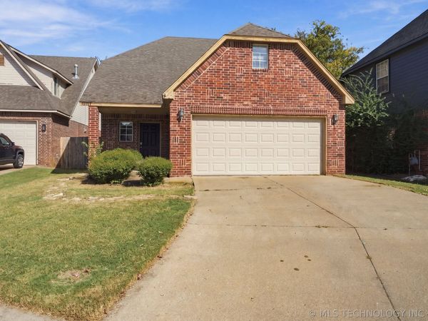 11117 S Cedar Street , Jenks, OK 74037