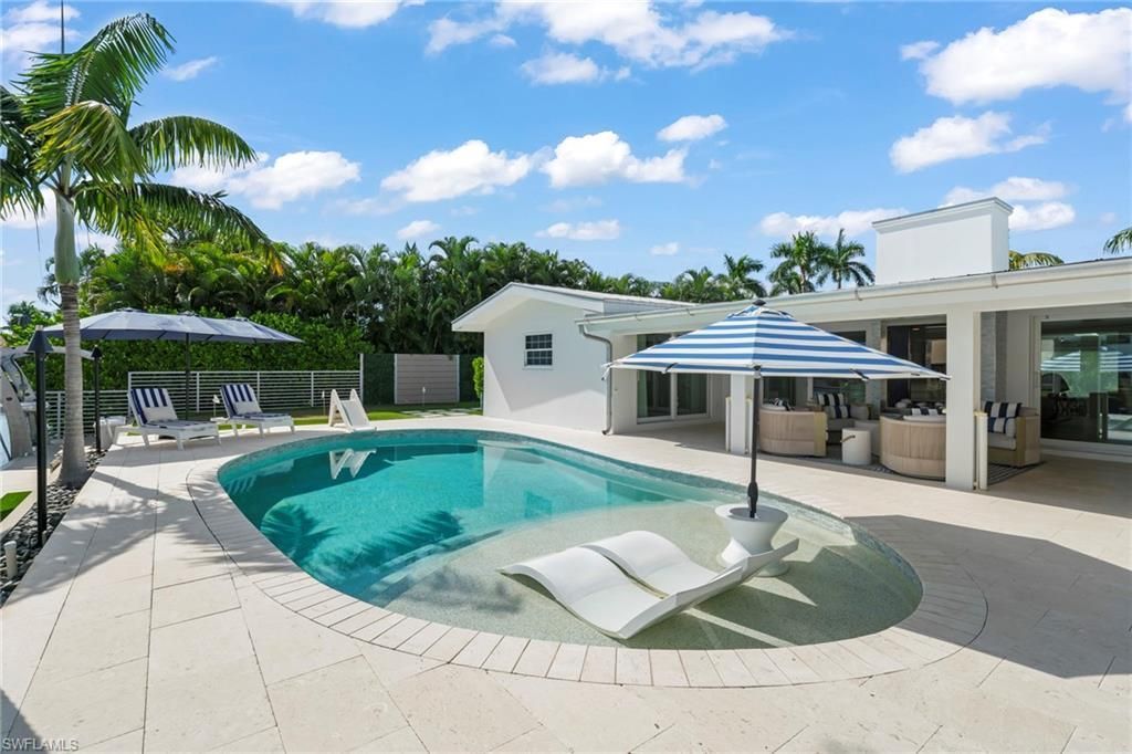12743 Dennis Dr , Fort Myers, FL 33908 Photo