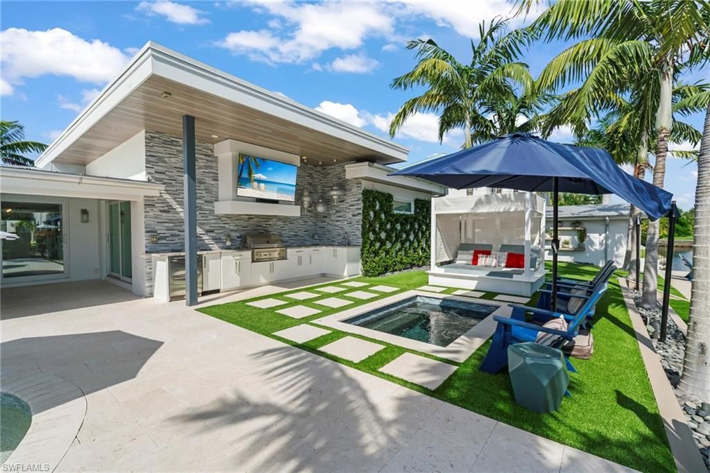 12743 Dennis Dr , Fort Myers, FL 33908 Photo