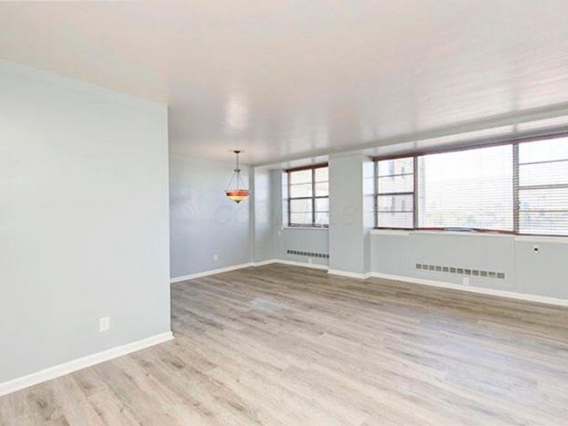 1620 E Broad Street , Unit 1409, Columbus, OH 43203 Photo 4