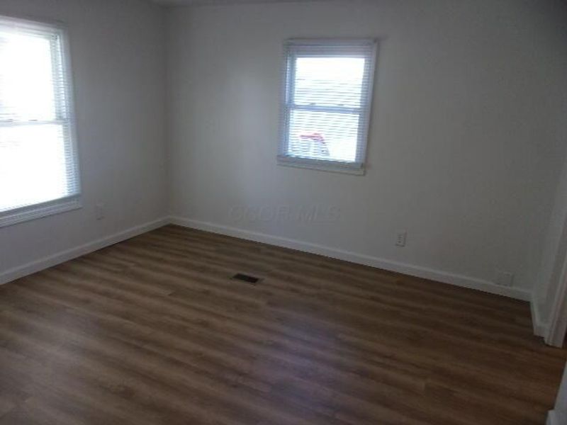 73 Seymour Avenue , Buckeye Lake, OH 43008 Photo 12