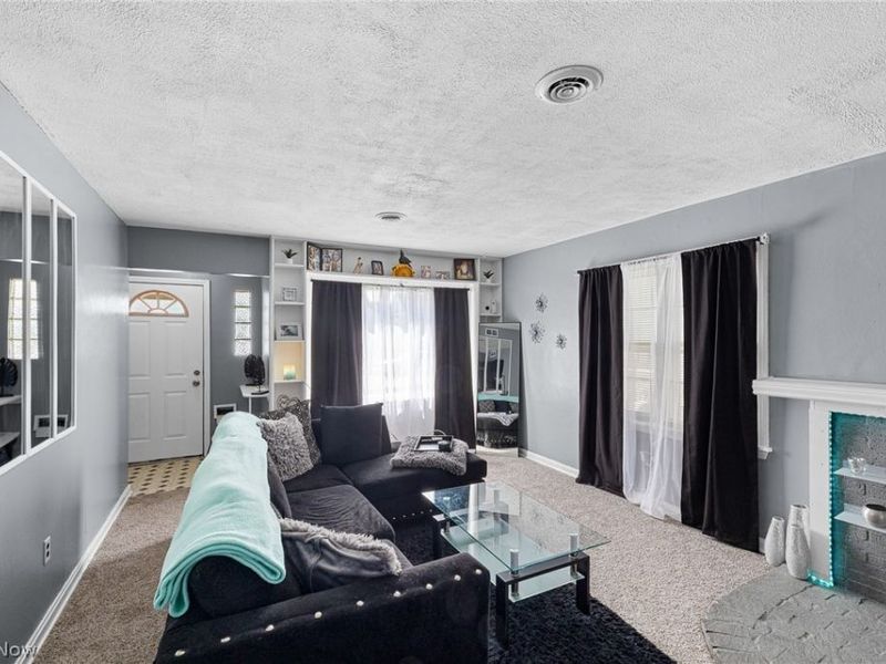 1020 W 19th Street , Lorain, OH 44052 Photo 10