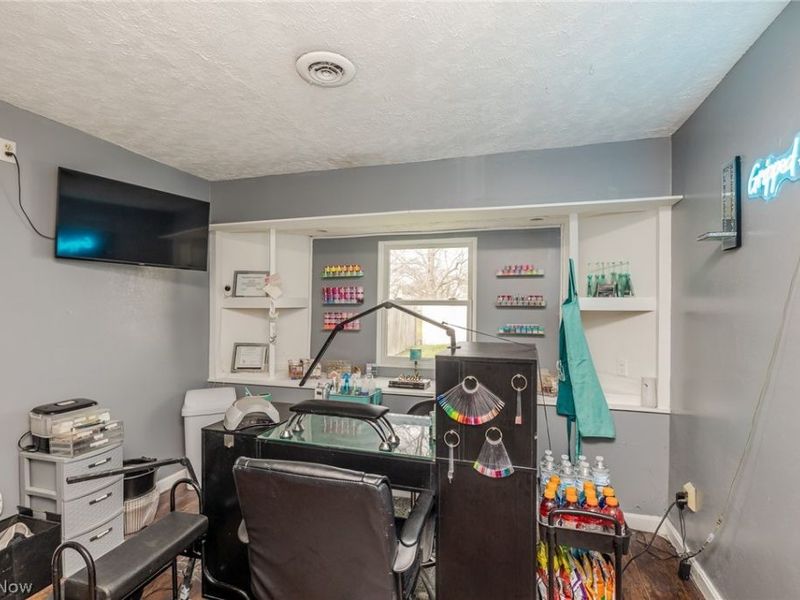 1020 W 19th Street , Lorain, OH 44052 Photo 24