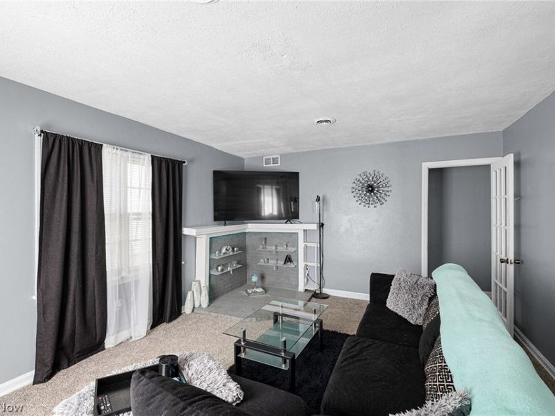 1020 W 19th Street , Lorain, OH 44052 Photo 7