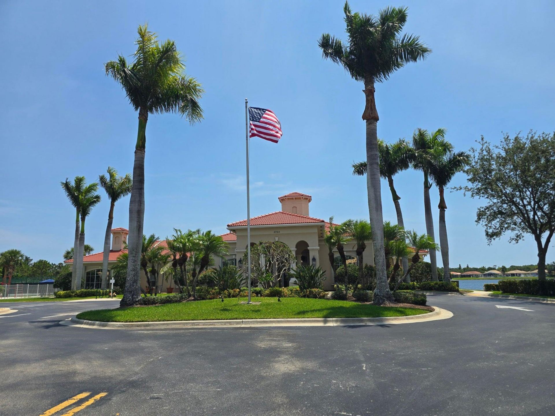 5419 Place Lake Drive, Fort Pierce, FL 34951 Photo