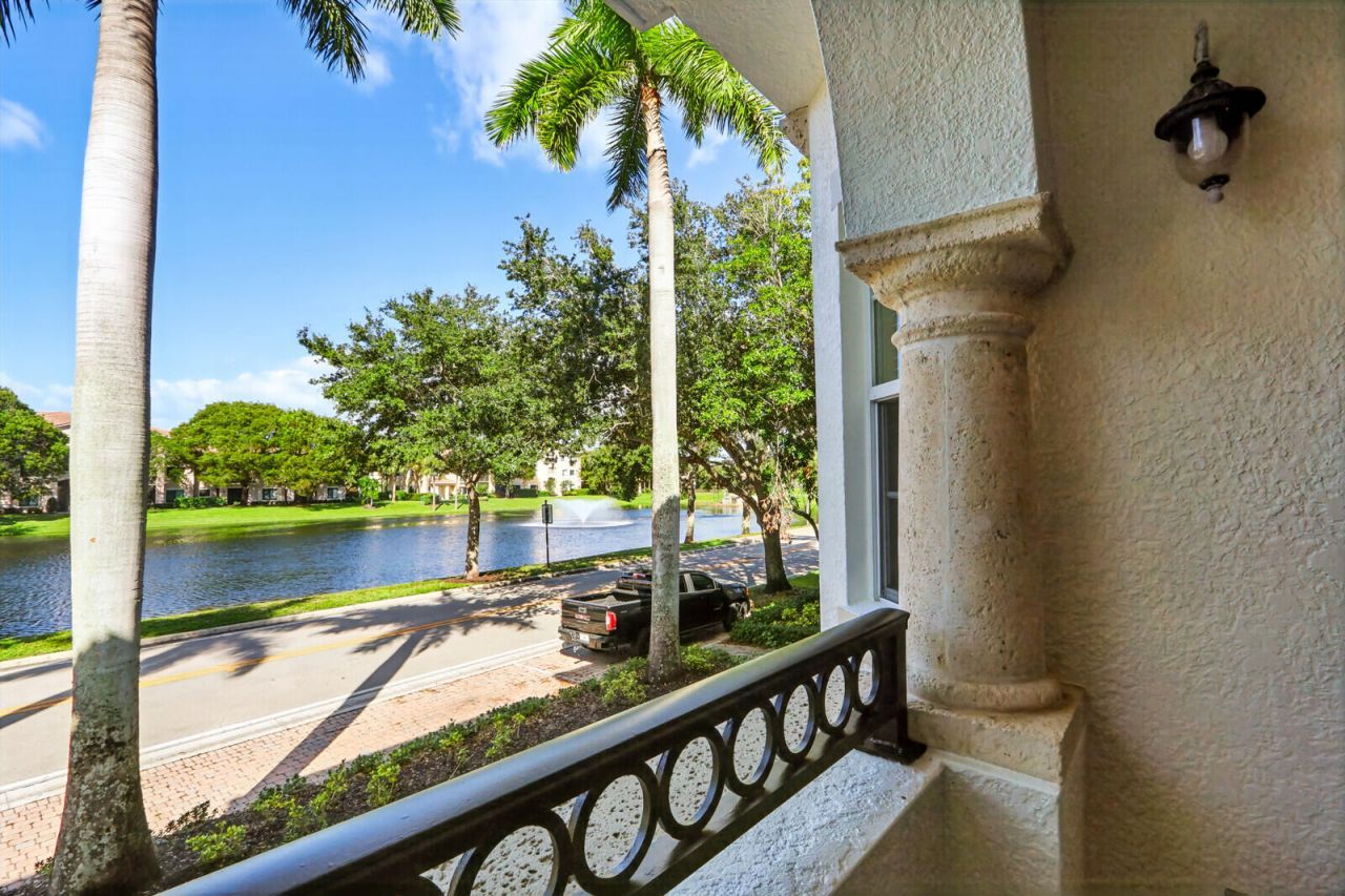 11854 Valencia Gardens Avenue, Palm Beach Gardens, FL 33410 Photo
