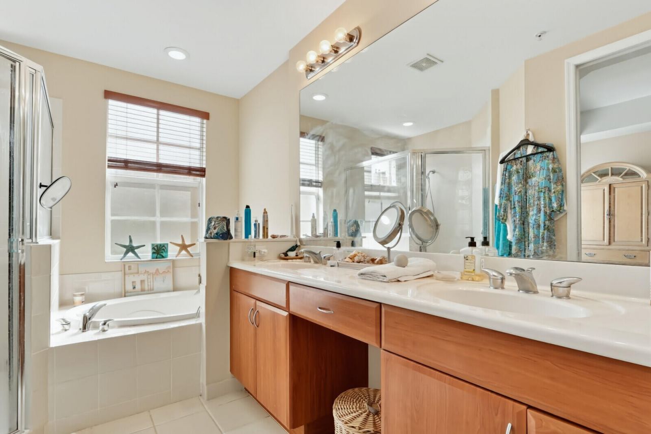 11854 Valencia Gardens Avenue, Palm Beach Gardens, FL 33410 Photo