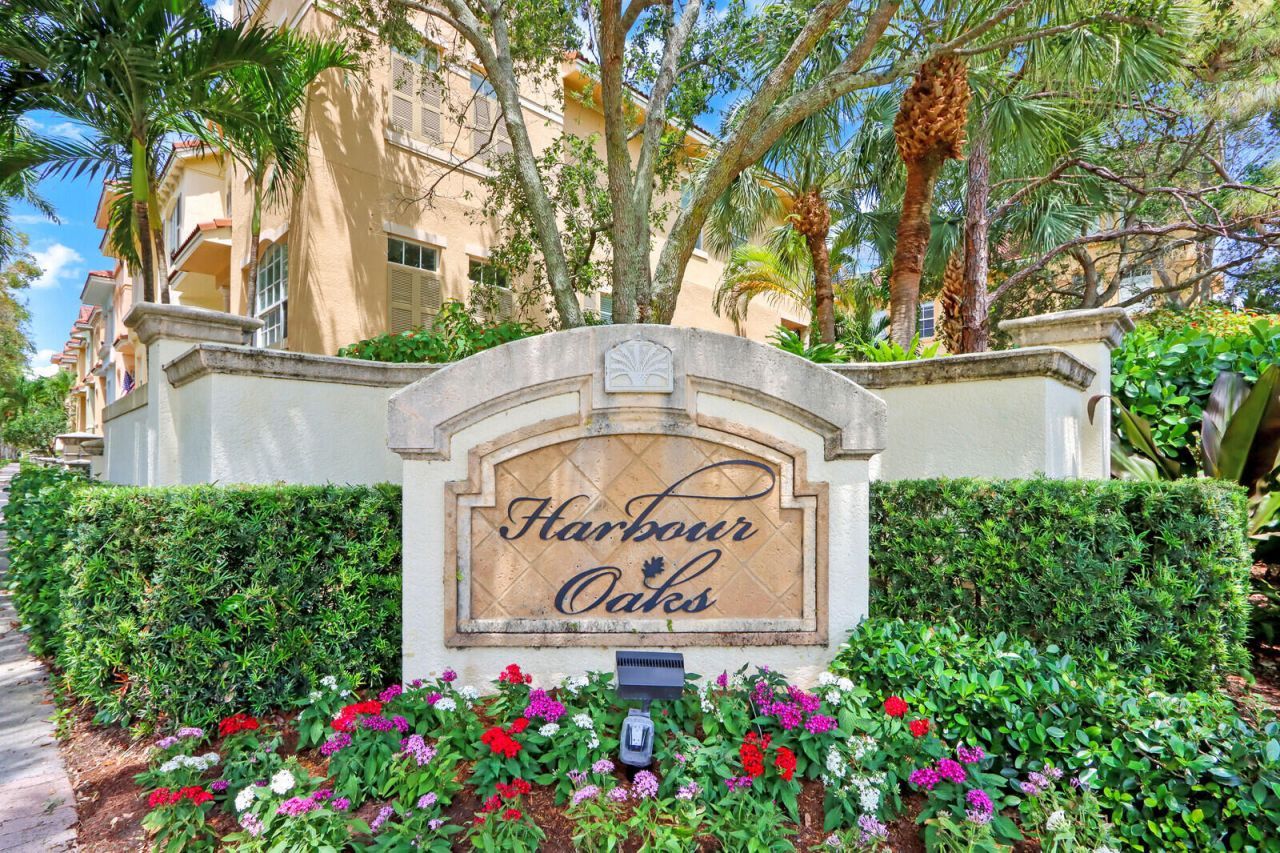 11854 Valencia Gardens Avenue, Palm Beach Gardens, FL 33410 Photo