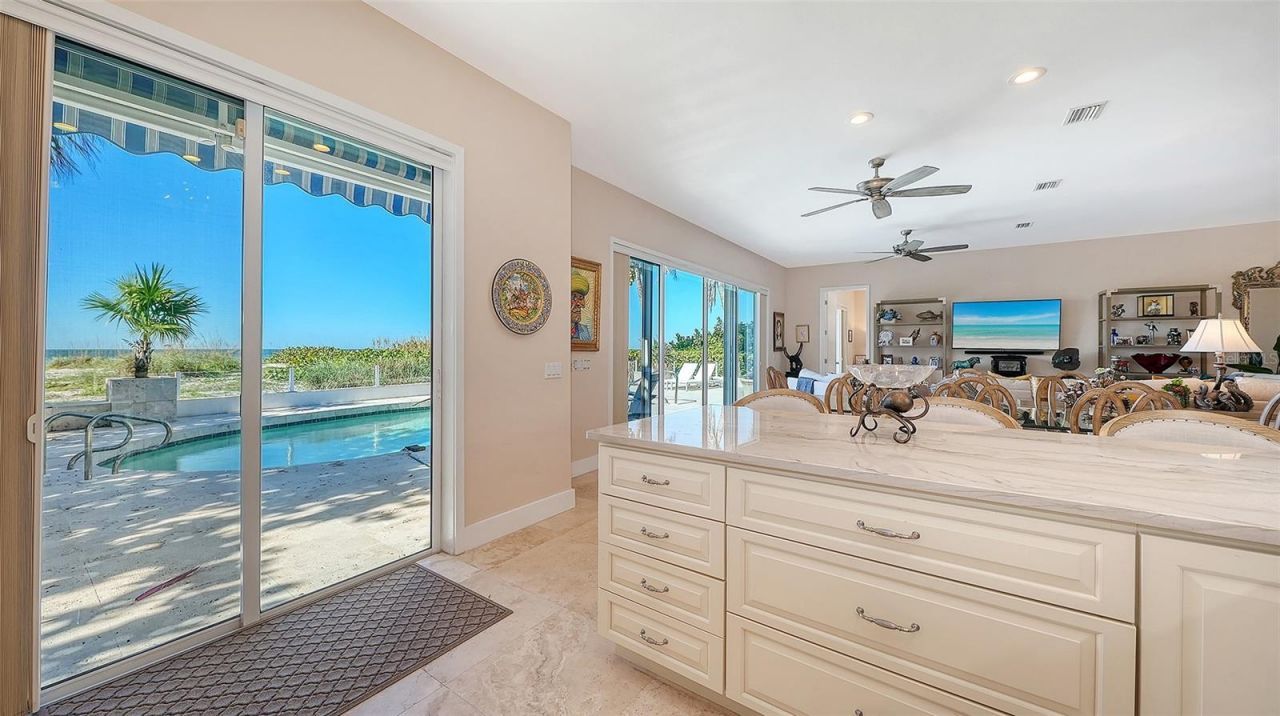 6061 Gulf Of Mexico Drive, Longboat Key, FL 34228 Photo
