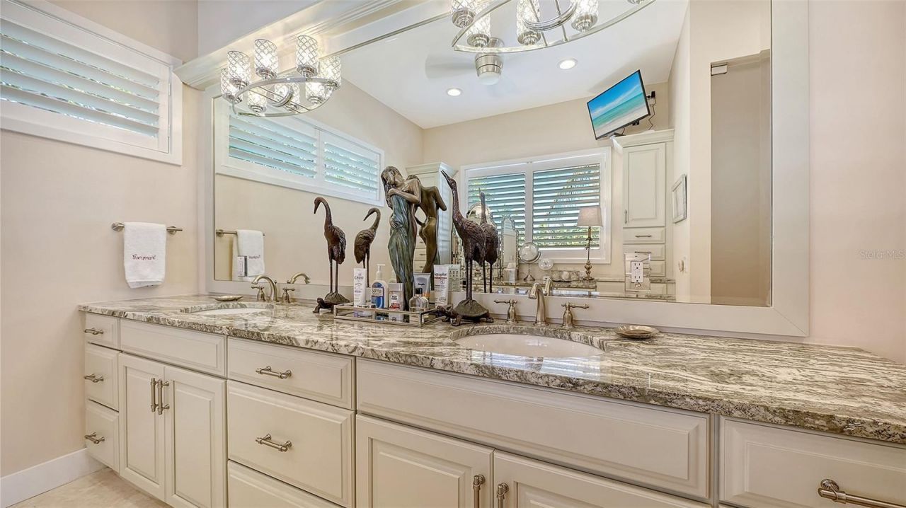 6061 Gulf Of Mexico Drive, Longboat Key, FL 34228 Photo