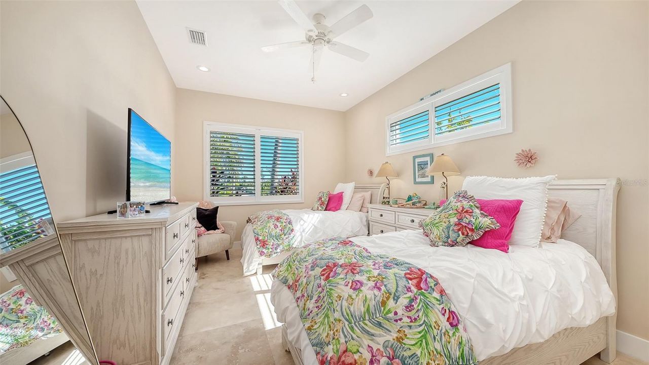 6061 Gulf Of Mexico Drive, Longboat Key, FL 34228 Photo