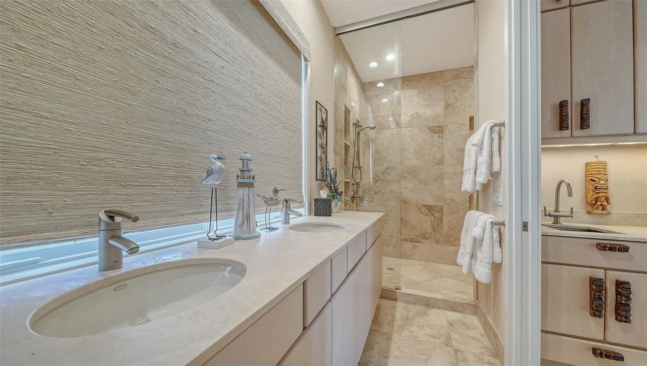 6061 Gulf Of Mexico Drive, Longboat Key, FL 34228 Photo