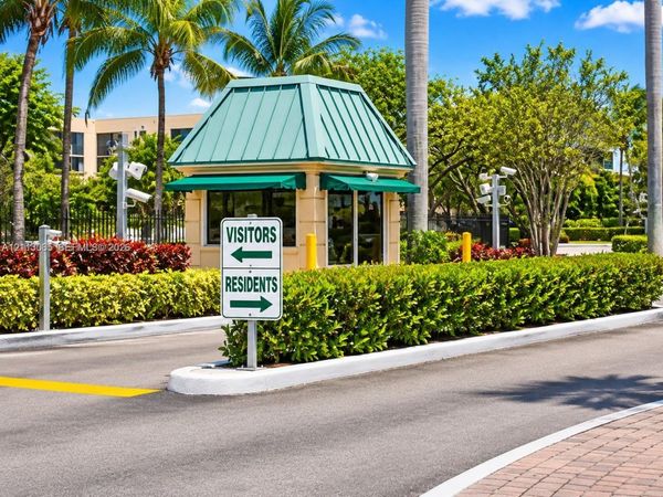 8540 SW 133rd Ave Rd , Unit 218, Miami, FL 33183