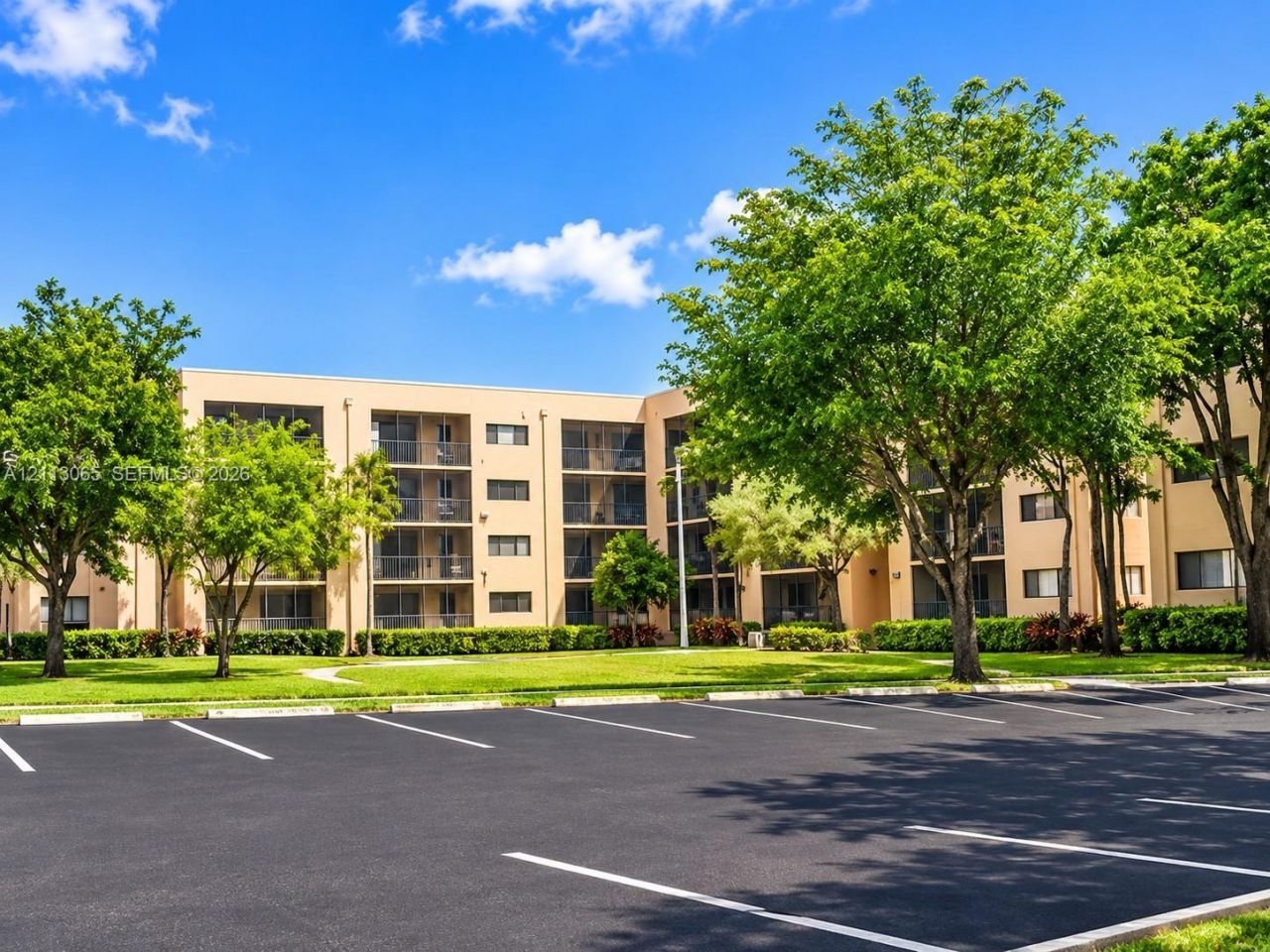 8540 SW 133rd Ave Rd , Unit 218, Miami, FL 33183 Photo