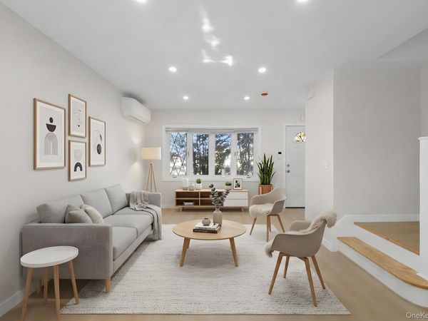 3050 Harding Avenue , Bronx, NY 10465