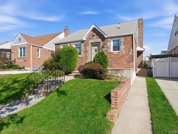 5035 192nd Street , Fresh Meadows, NY 11365