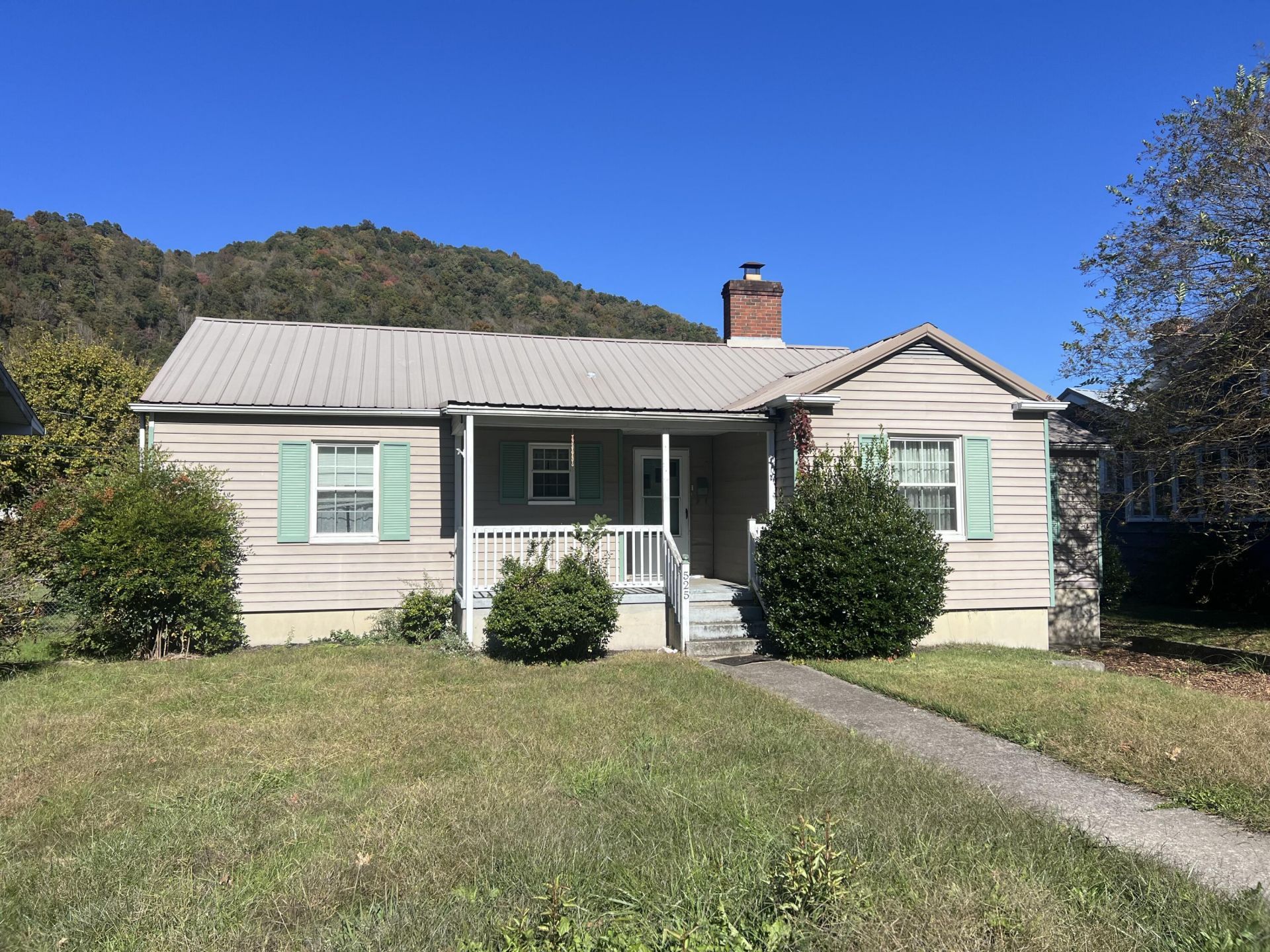 525 Kentucky Avenue, Pineville, KY 40977 Main Photo